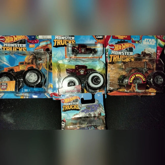 Hot Wheels Monster Trucks Live 8-Pack, Multipack of 1:64  Multi Monster truck hotwheels